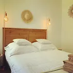 Alexandra - Boutique Отель
