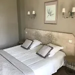 Alexandra - Boutique Отель