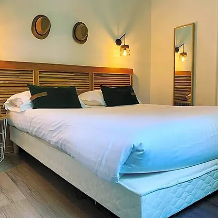 Alexandra - Boutique Hotel 3*