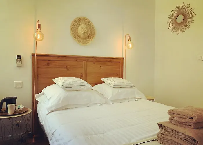 Alexandra - Boutique מלון